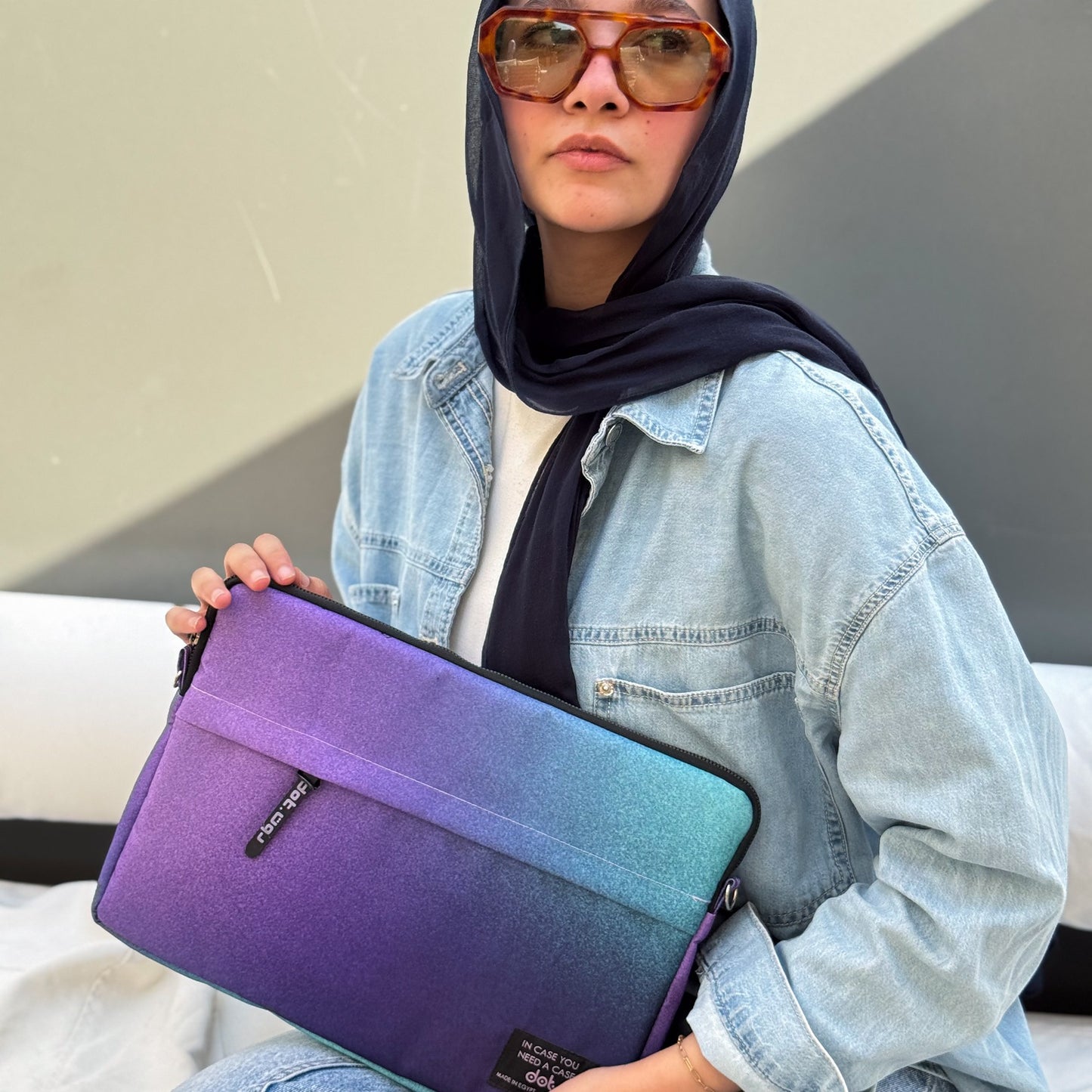 Gradient glow in Cool contrast 13 inch Laptop Sleeve