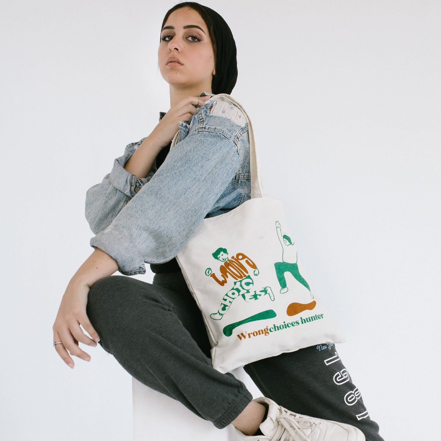 Choices Hunter Tote Bag - dotgallery