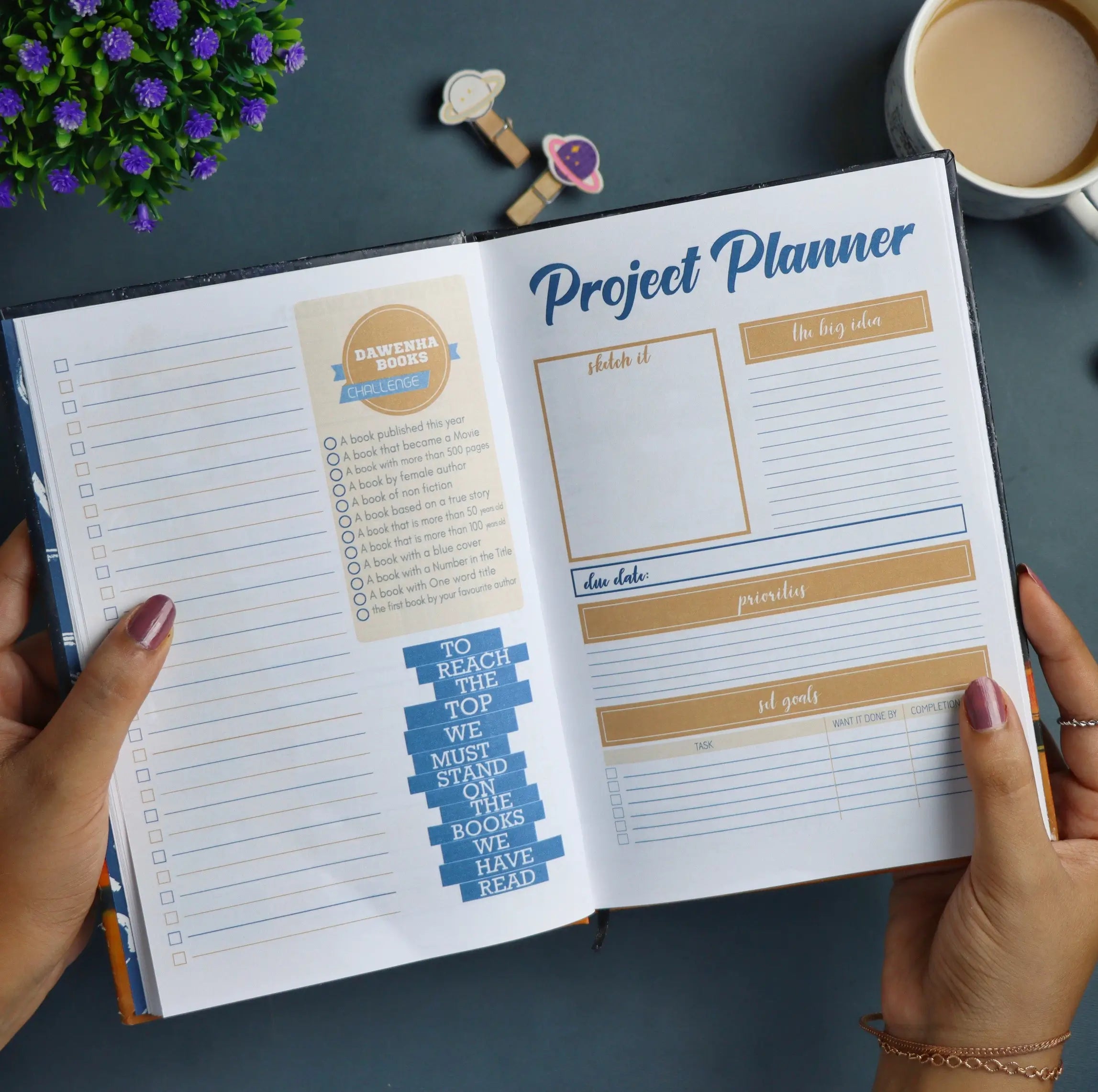 أنت العالم | Weekly planner + poster - dotgallery