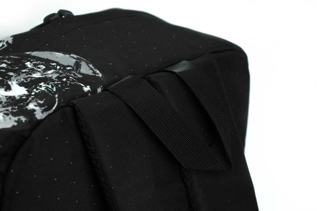 Mountain Backpack - dotgallery