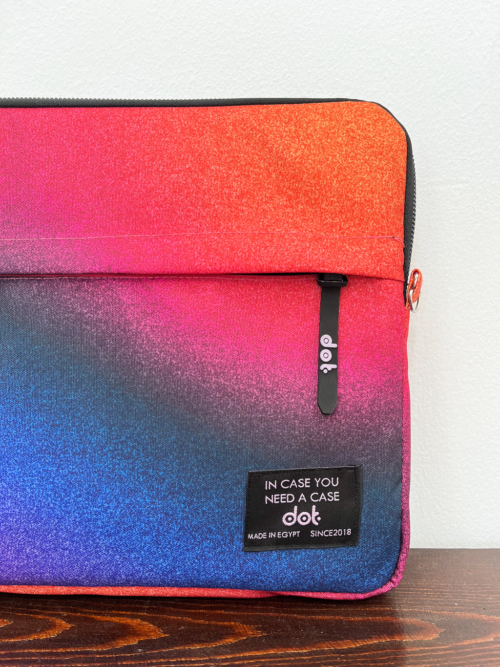 Gradient glow in Sunset hues 13 inch Laptop Sleeve - dotgallery