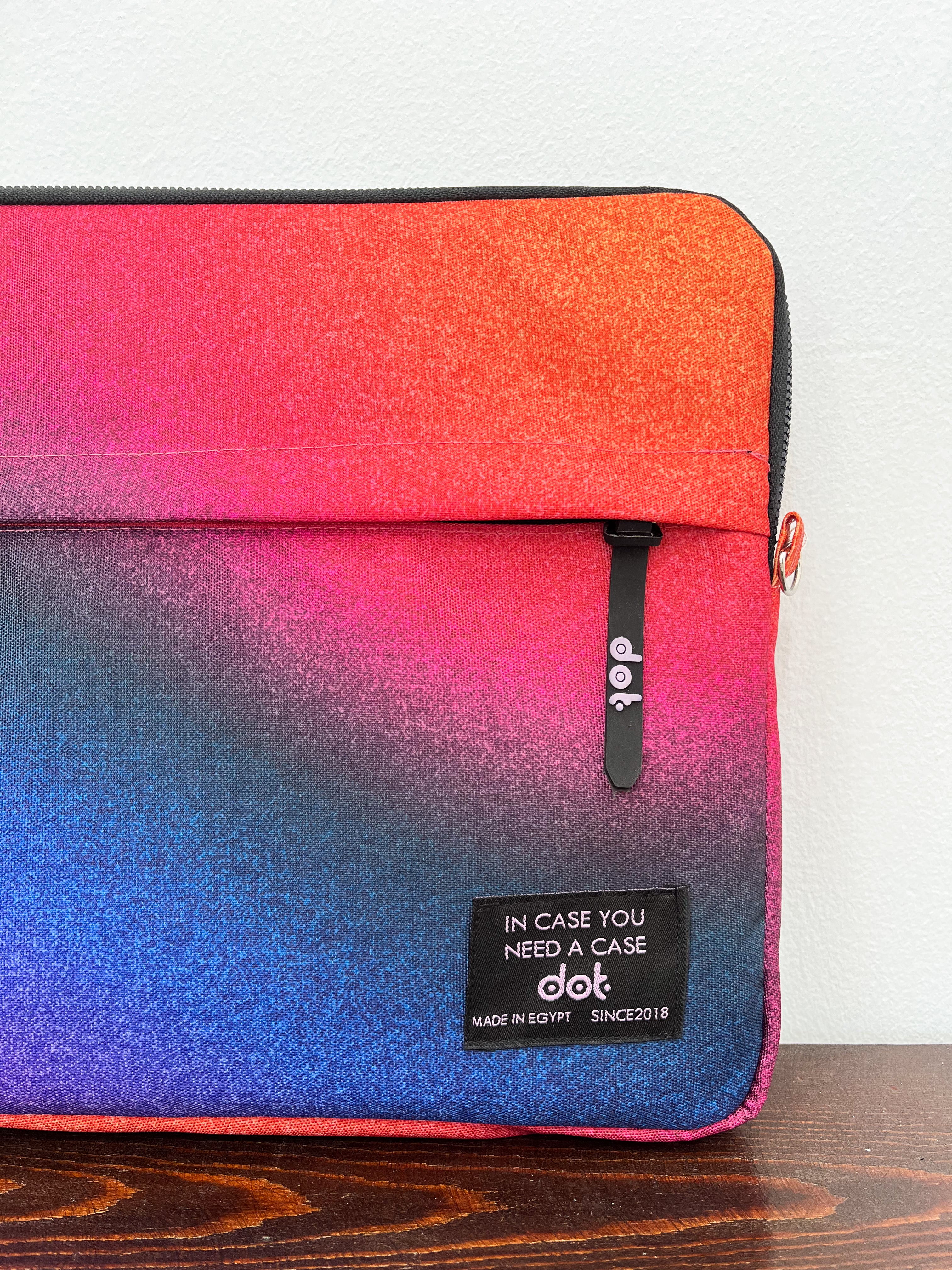 Gradient glow in Sunset hues 13 inch Laptop Sleeve - dotgallery