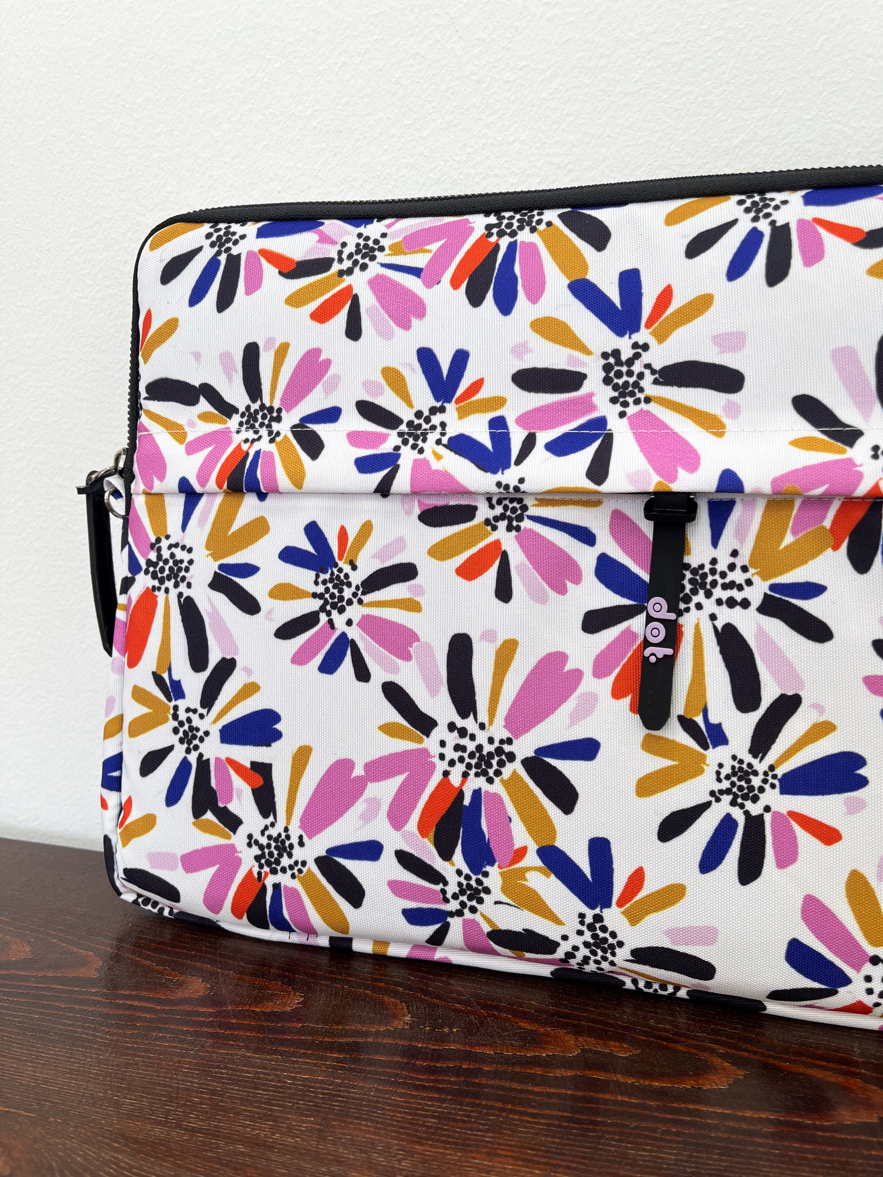 Wildflower in white 13 inch Laptop Sleeve - dotgallery