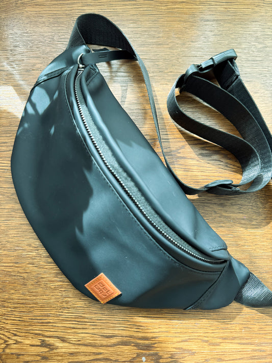 black waist bag