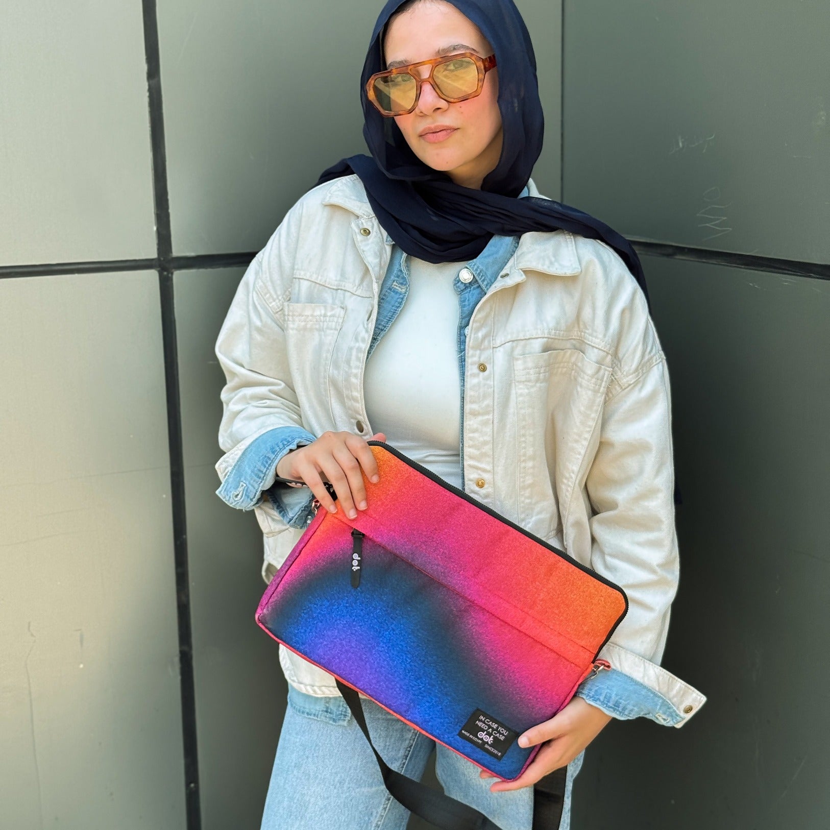 Gradient glow in Sunset hues 13 inch Laptop Sleeve - dotgallery