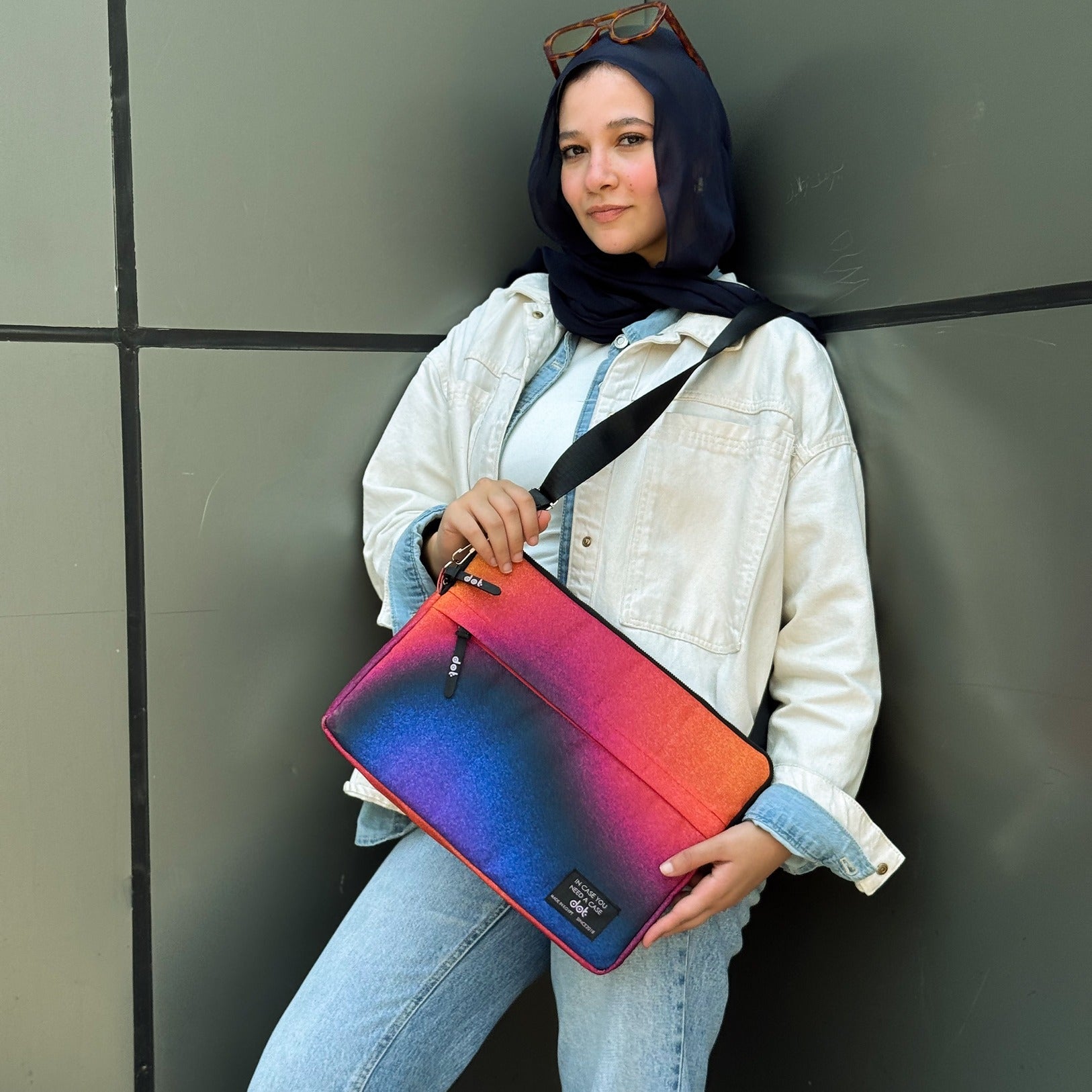 Gradient glow in Sunset hues 13 inch Laptop Sleeve - dotgallery
