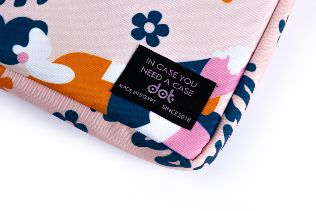 Do nothing  15.6 inch Laptop Sleeve - dotgallery
