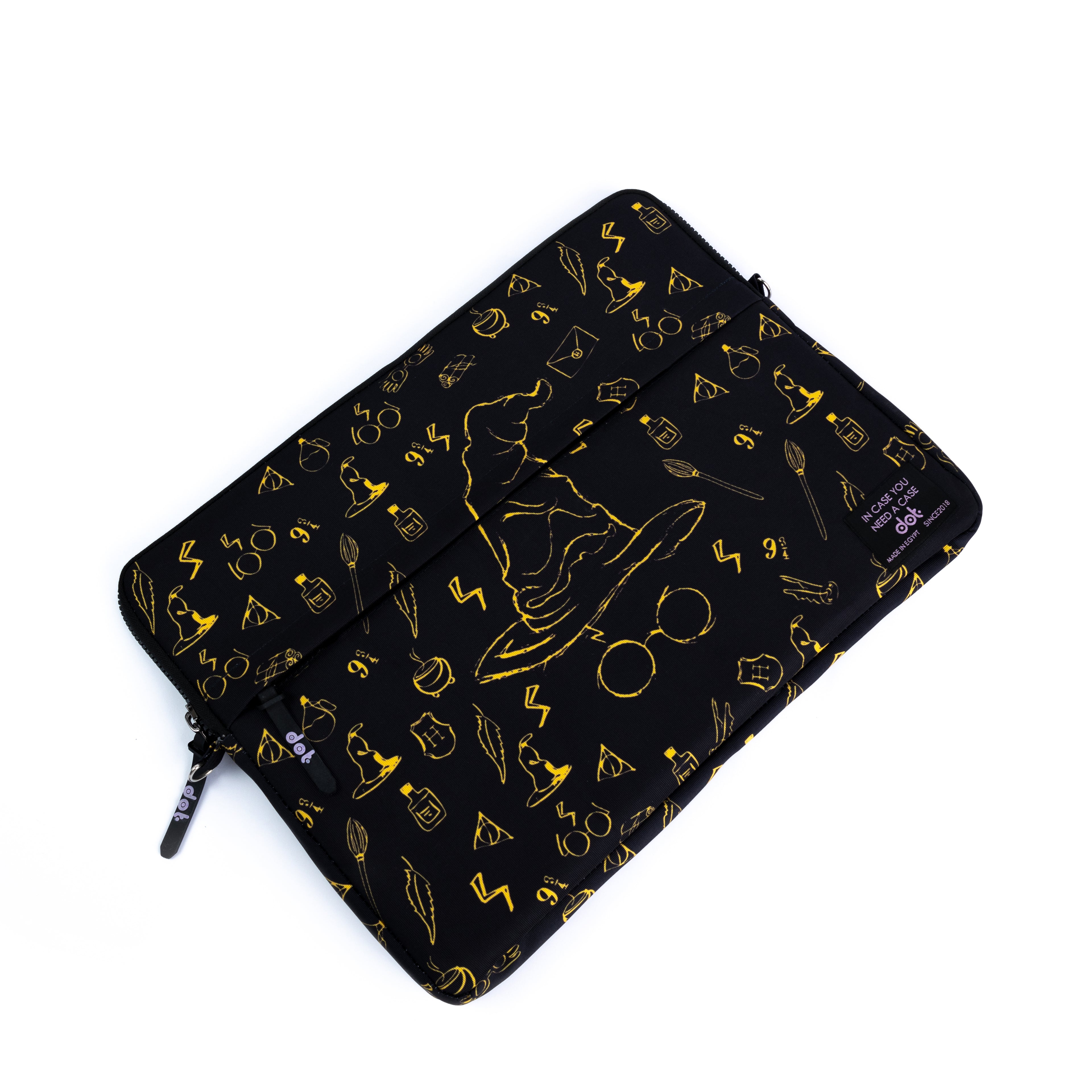 Harry Potter  15.6 inch Laptop Sleeve - dotgallery