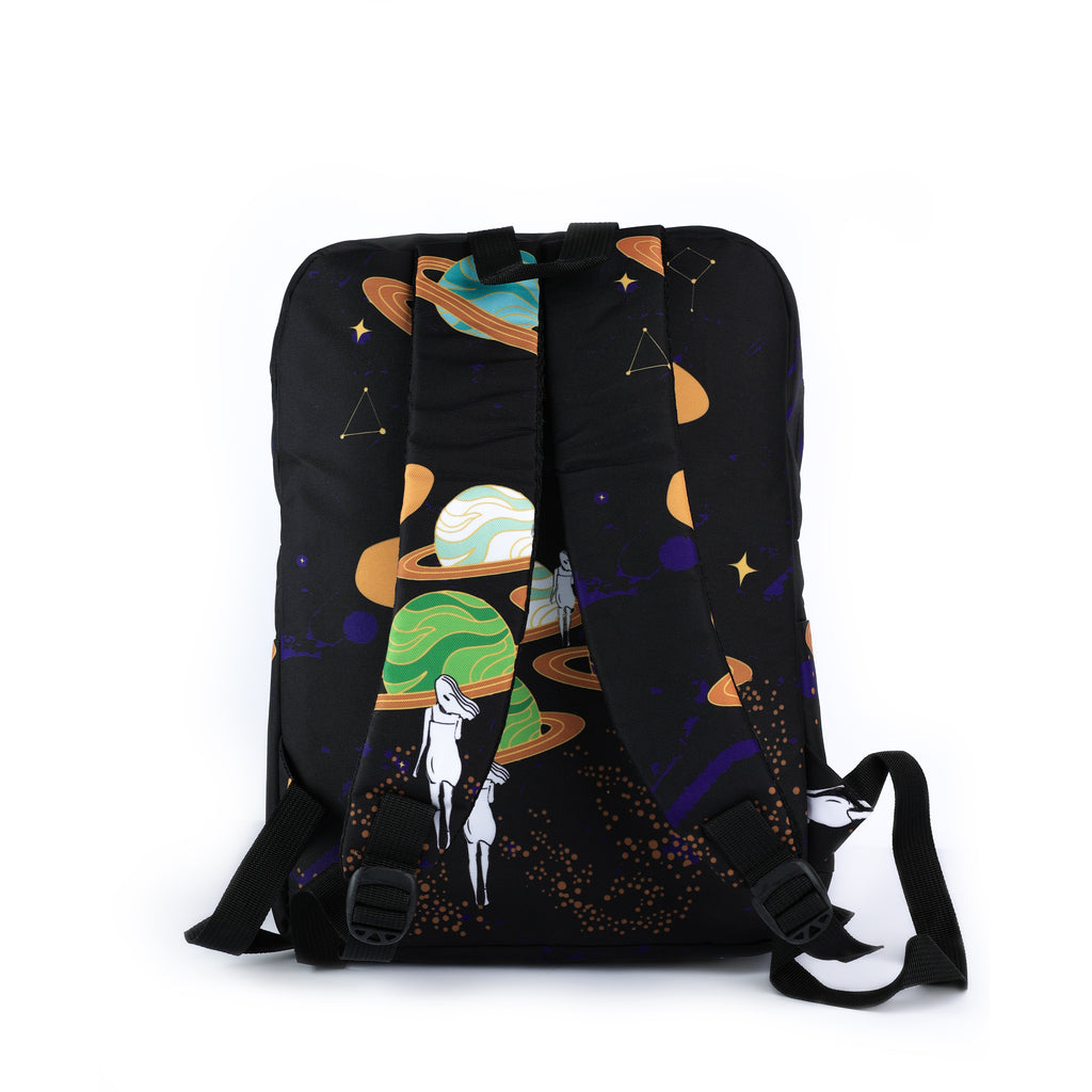 لفيت الكون Backpack - dotgallery
