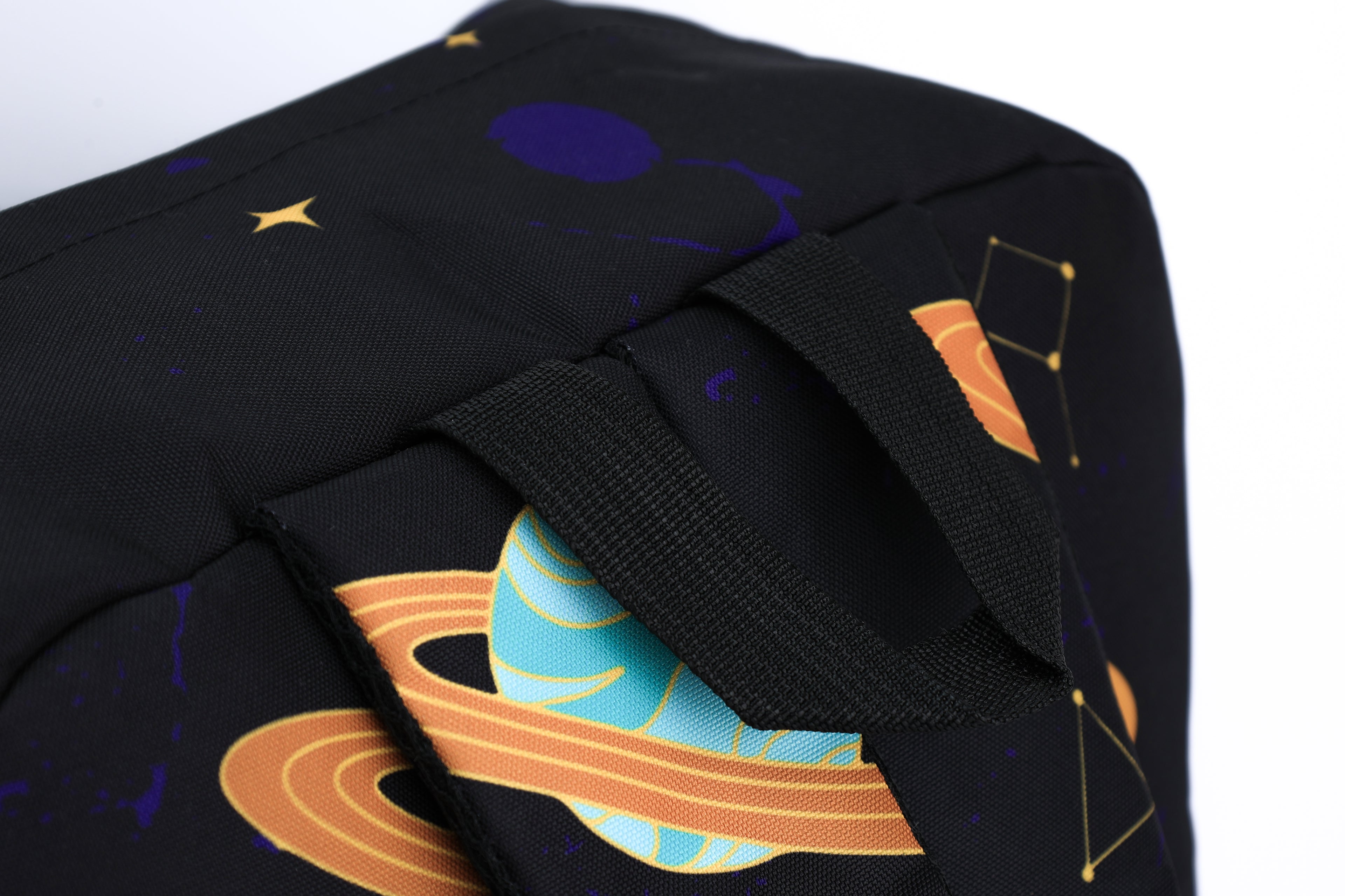 لفيت الكون Backpack - dotgallery