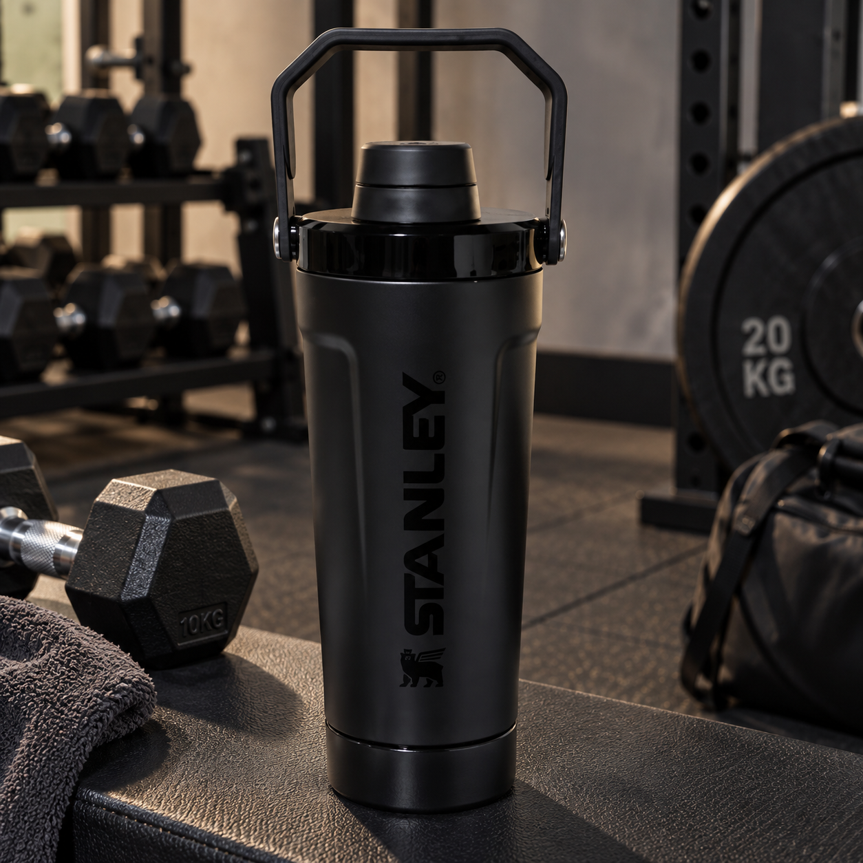 stanley shaker black
