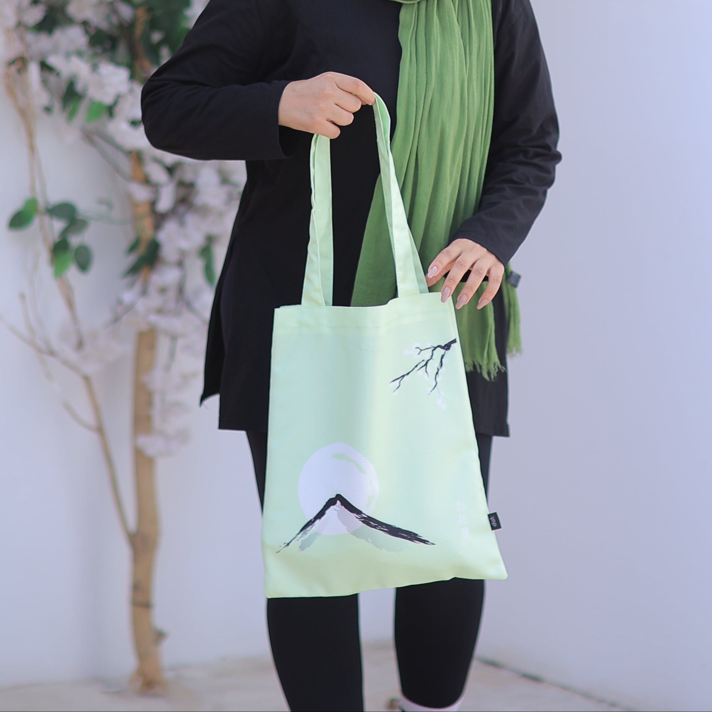Mountain Tote Bag - dotgallery