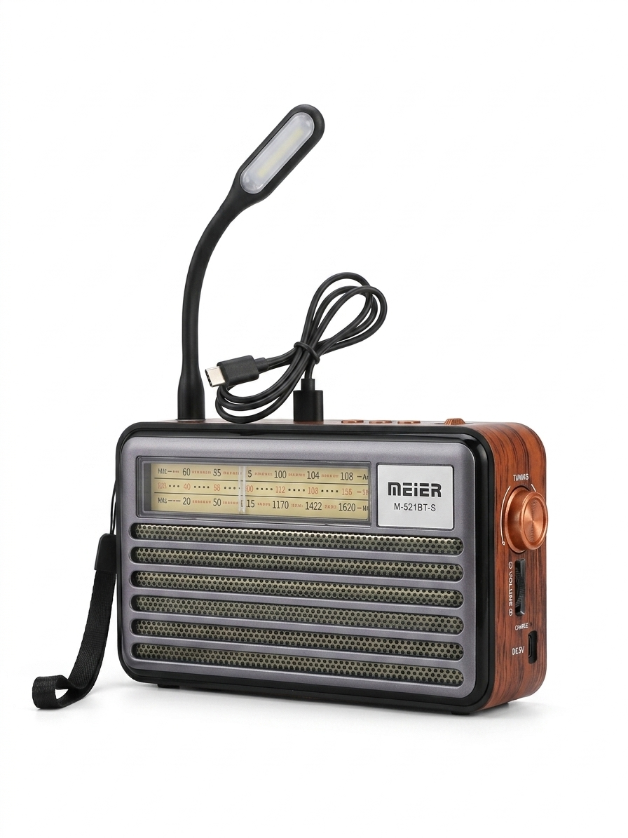 •Vintage Retro Radio (5543) - dotgallery