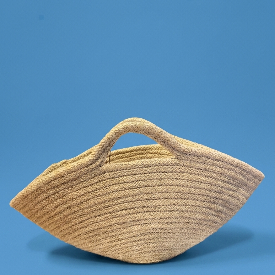 Beach Straw Tote Bag - dotgallery